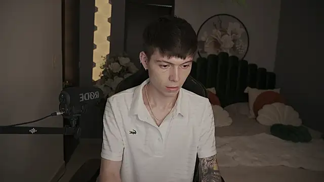 Snapshot of IsmaelRichardson chatting on March 20, 2025, 1:24 am IsmaelRichardson online show from March 20, 2025, 1:24 am