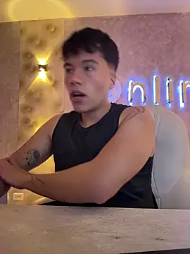 Logan smith1 online show from December 16, 2025, 7:57 am