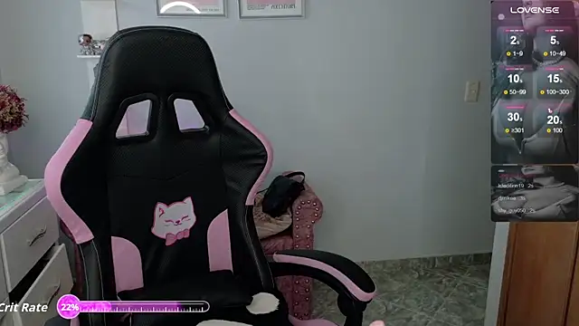 Snapshot of Melannyy_ chatting on July 11, 2026, 4:10 pm Melannyy online show from July 11, 2026, 4:10 pm