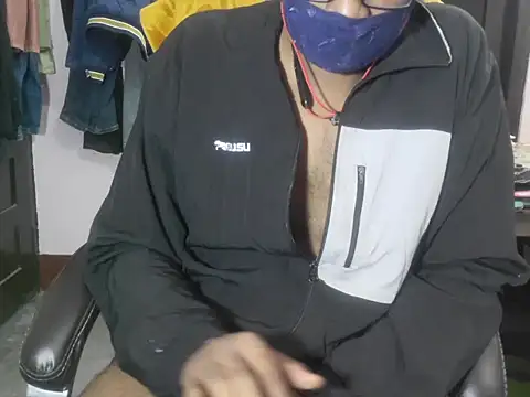 Average Indian online show from November 18, 2025, 8:19 am