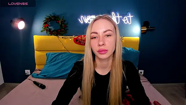 Diana Garrett online show from December 15, 2024, 8:52 am