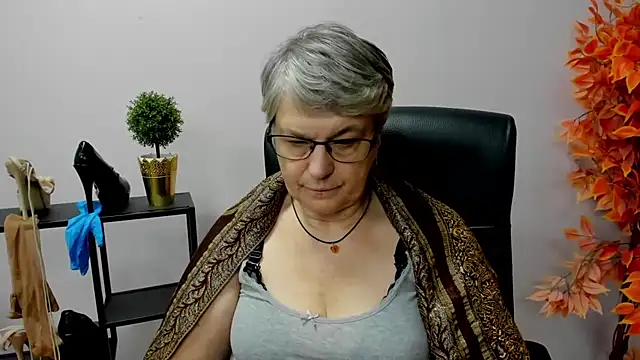 IrisDream online show from January 29, 2025, 1:49 pm