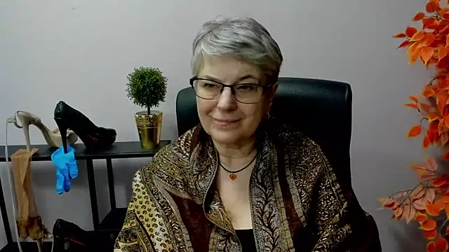 IrisDream online show from February 25, 2025, 10:58 am