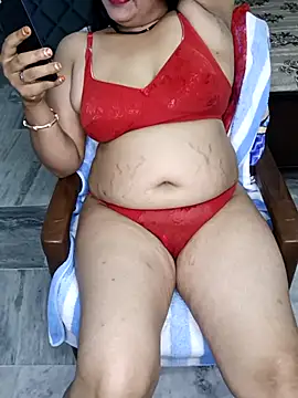 Cute-Raashii online show from March 20, 2025, 1:13 am