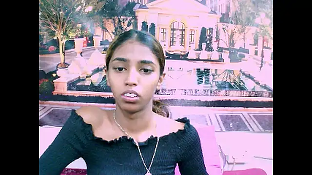 Snapshot of IndianSexySlender chatting on December 8, 2024, 5:50 am IndianSexySlender online show from December 8, 2024, 5:50 am