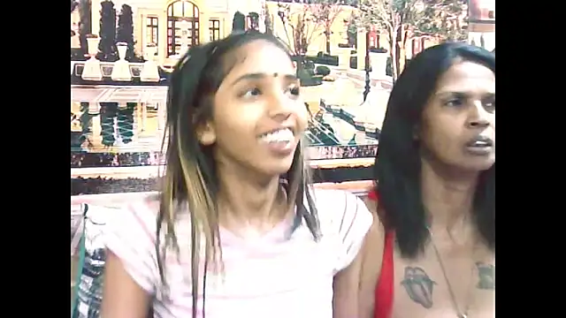 Snapshot of IndianSexySlender chatting on October 22, 2025, 5:41 am IndianSexySlender online show from October 22, 2025, 5:41 am