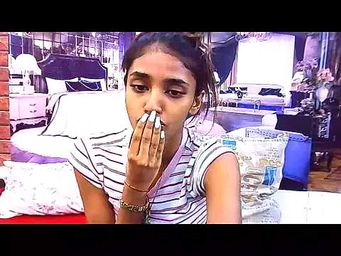 Snapshot of IndianSexySlender chatting on November 14, 2025, 5:17 am IndianSexySlender online show from November 14, 2025, 5:17 am