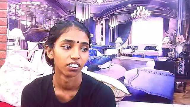 Snapshot of IndianSexySlender chatting on November 17, 2025, 5:13 am IndianSexySlender online show from November 17, 2025, 5:13 am