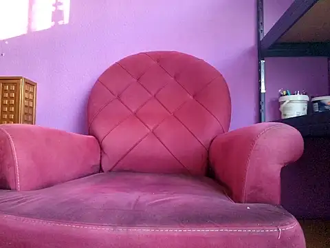 Josephine LIVE online show from September 28, 2025, 4:01 pm