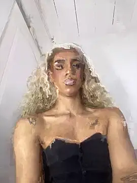 Snapshot of briana_sex32 chatting on November 27, 2025, 2:41 pm briana sex32 online show from November 27, 2025, 2:41 pm