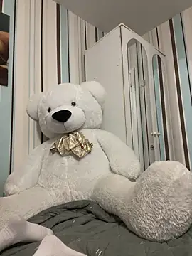 Liya my online show from December 22, 2025, 5:21 pm