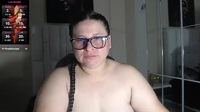 Snapshot of katty_femdom chatting on September 12, 2025, 12:49 pm katty femdom online show from September 12, 2025, 12:49 pm
