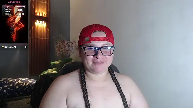 Snapshot of katty_femdom chatting on September 28, 2025, 12:43 pm katty femdom online show from September 28, 2025, 12:43 pm