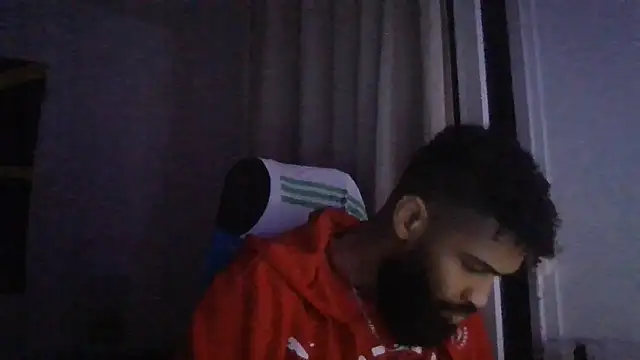 Snapshot of metissex chatting on March 14, 2026, 12:28 am metissex online show from March 14, 2026, 12:28 am