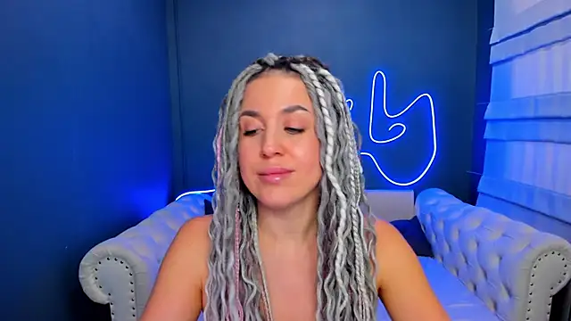 rock n roxy online show from February 3, 2026, 6:40 am