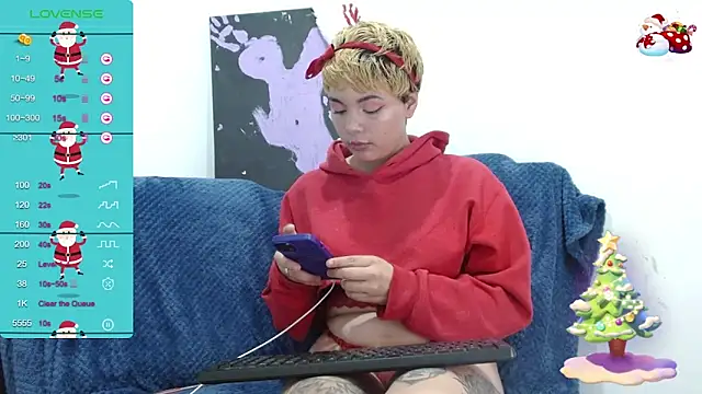 TRIXIE TANG28 online show from December 21, 2024, 3:47 am