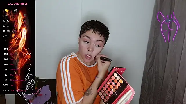 TRIXIE TANG28 online show from February 21, 2025, 2:17 am