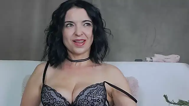 Snapshot of Ortensialady76 chatting on January 9, 2025, 4:52 am Ortensialady76 online show from January 9, 2025, 4:52 am