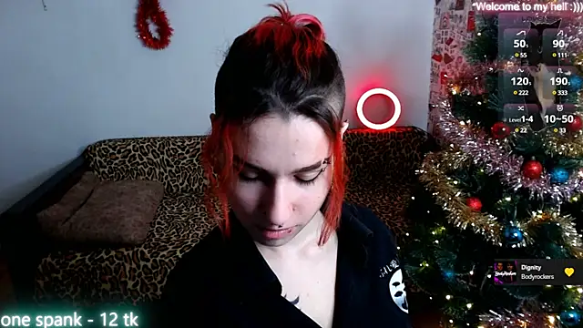 Miya Wey  online show from December 26, 2024, 12:05 pm