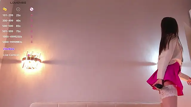 PetraBawden online show from October 23, 2025, 8:35 am