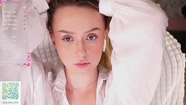 Snapshot of HollisBeckett chatting on February 3, 2026, 7:02 am HollisBeckett online show from February 3, 2026, 7:02 am