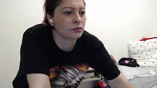 Snapshot of eva_twiss chatting on May 31, 2026, 7:15 pm eva twiss online show from May 31, 2026, 7:15 pm