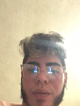 gilbertcronoz online show from November 26, 2025, 7:53 am