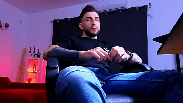 MightyAaron66 online show from January 12, 2026, 5:29 pm