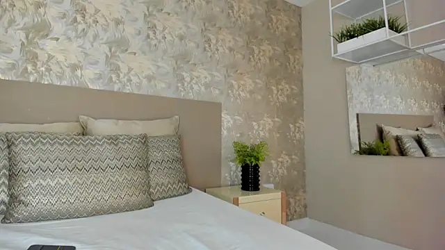 Snapshot of JadaKai chatting on November 9, 2025, 1:04 am JadaKai online show from November 9, 2025, 1:04 am