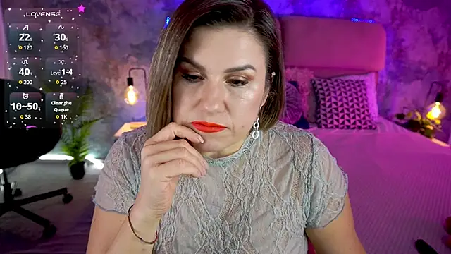 KiraRoxx online show from February 21, 2026, 8:21 pm