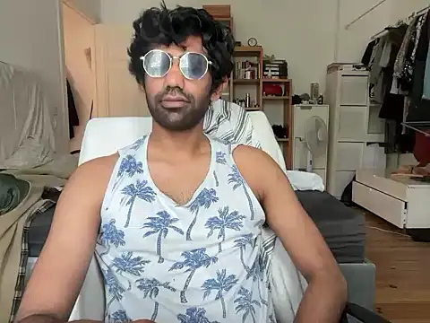dominanthubby online show from June 12, 2026, 7:51 am