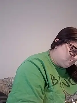Snapshot of staceysmomfow chatting on January 13, 2025, 10:13 pm staceysmomfow online show from January 13, 2025, 10:13 pm