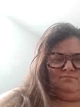 Snapshot of staceysmomfow chatting on January 14, 2025, 7:11 pm staceysmomfow online show from January 14, 2025, 7:11 pm