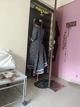 samitasharma online show from February 17, 2026, 4:53 am