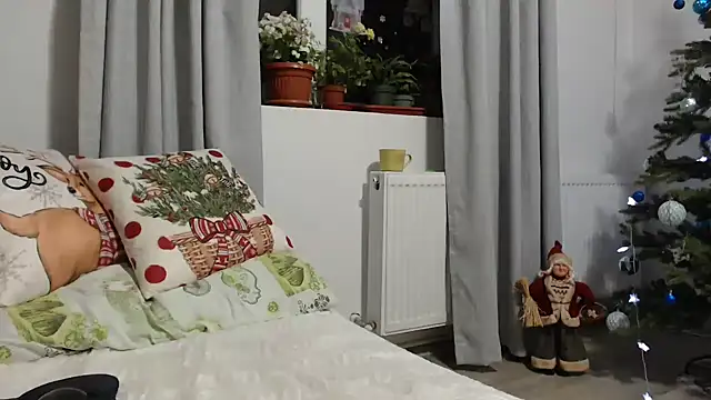 Snapshot of SweetMaddy888 chatting on December 8, 2024, 5:11 pm SweetMaddy888 online show from December 8, 2024, 5:11 pm