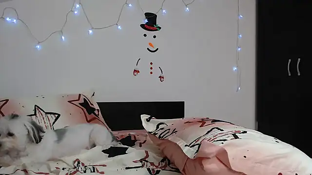 Snapshot of SweetMaddy888 chatting on January 2, 2025, 7:23 am SweetMaddy888 online show from January 2, 2025, 7:23 am