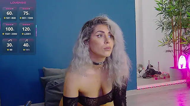 CelineMeyerr online show from June 5, 2026, 5:03 am
