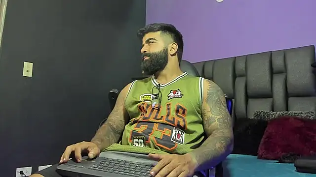 Lyon vach online show from February 11, 2026, 10:59 pm