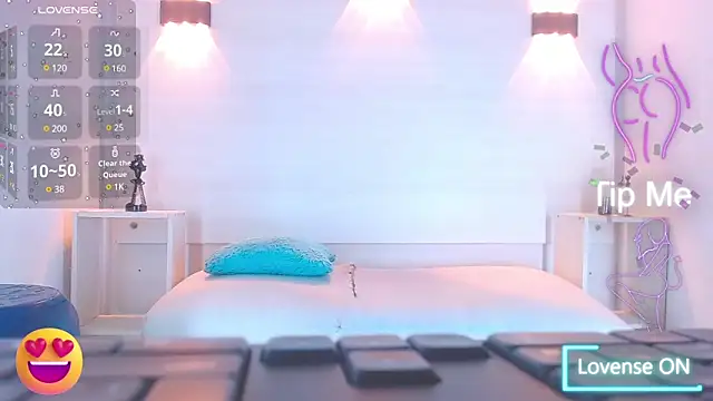 Snapshot of Molly_Spears chatting on February 21, 2025, 12:06 pm Molly Spears online show from February 21, 2025, 12:06 pm