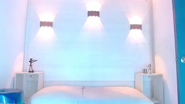 Snapshot of Molly_Spears chatting on March 7, 2025, 11:40 am Molly Spears online show from March 7, 2025, 11:40 am