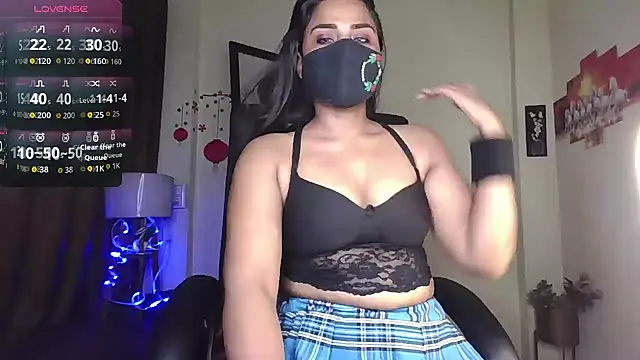 Black-Pearll online show from March 4, 2026, 10:16 pm