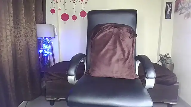 Black-Pearll online show from March 21, 2026, 3:33 am