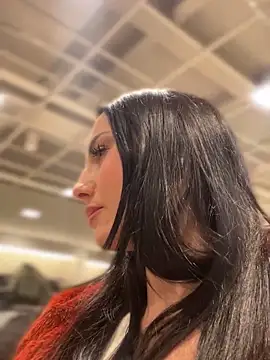 Roxana-Sexy online show from December 6, 2024, 6:37 am