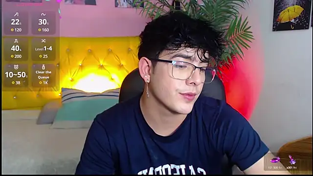 nolan twink1 online show from January 22, 2025, 8:49 pm