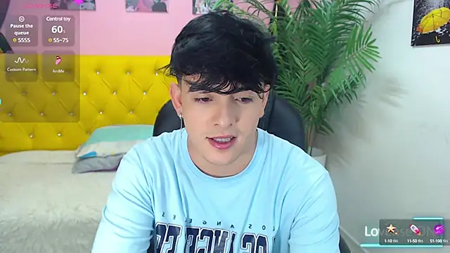 nolan twink1 online show from January 25, 2025, 5:51 pm