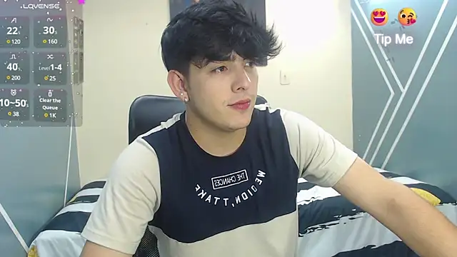 nolan twink1 online show from February 8, 2025, 5:50 pm