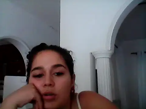Snapshot of LaurenWelly_ chatting on January 30, 2025, 5:28 pm LaurenWelly online show from January 30, 2025, 5:28 pm