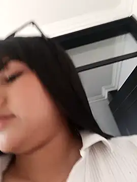 Snapshot of Nicky-7 chatting on February 9, 2026, 5:17 pm Nicky-7 online show from February 9, 2026, 5:17 pm