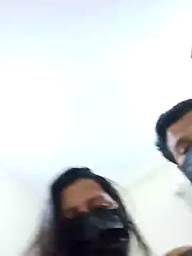 punecouple6 online show from January 19, 2025, 7:37 pm