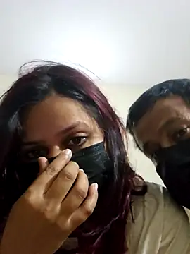 punecouple6 online show from October 23, 2025, 7:12 pm